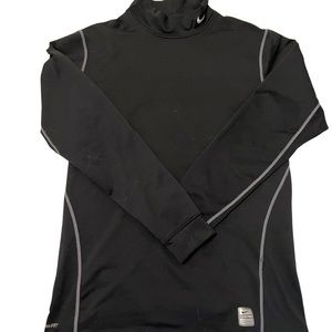 Men’s Nike running fleece. Very good conditions.